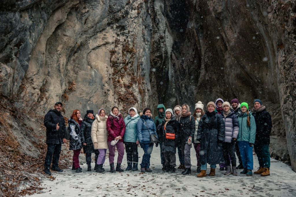 Кавказский хребет в Дагестане, горы Дагестана, республика Дагестан, туры в Дагестан, Авторский тур в Дагестан, тур в Дагестан от Inrussiatoday, Карадахская теснина