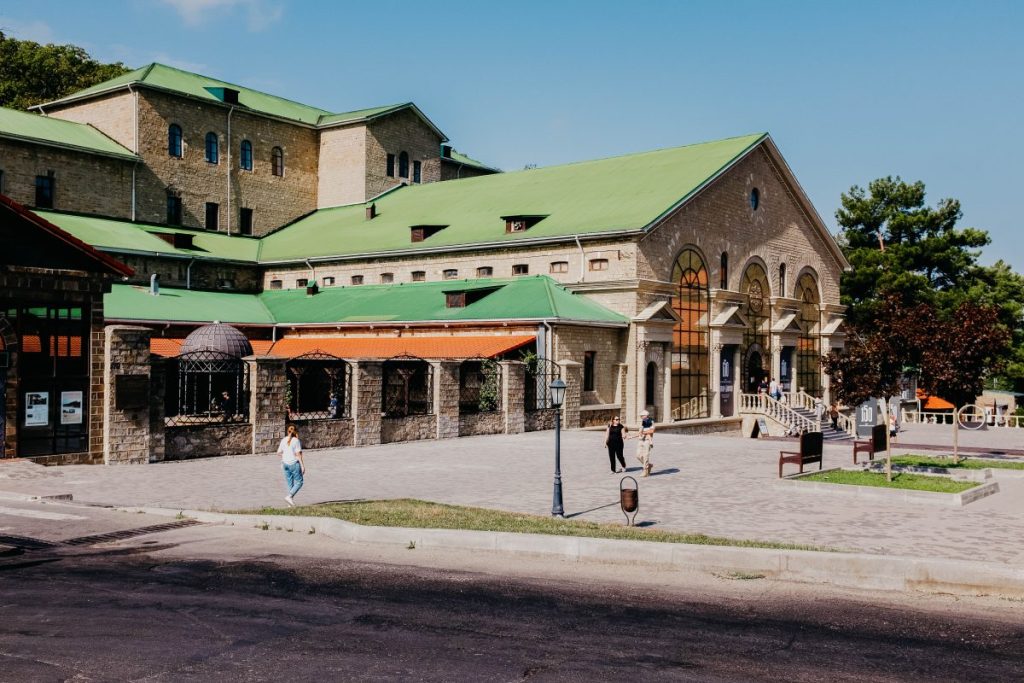 Винный тур в Краснодарский край, тур по винодельням, Винодельни краснодарского края, Авторский тур в Краснодарский край