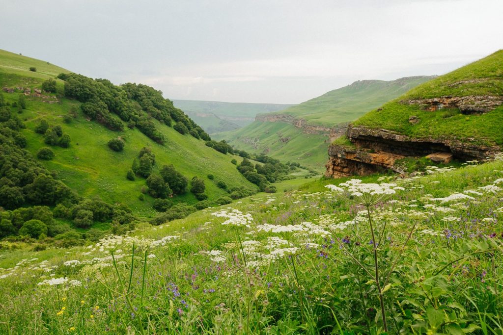 Водопад Каракая-Су, Кабардино-Балкария, Урочище Джилы-су, Тур в Джилы-су, Авторский тур в Кабардино-Балкарию, Клуб Путешествий In russia today, тур на Бермамыт, Джип-тур на Кавказ, туры на Эльбрус