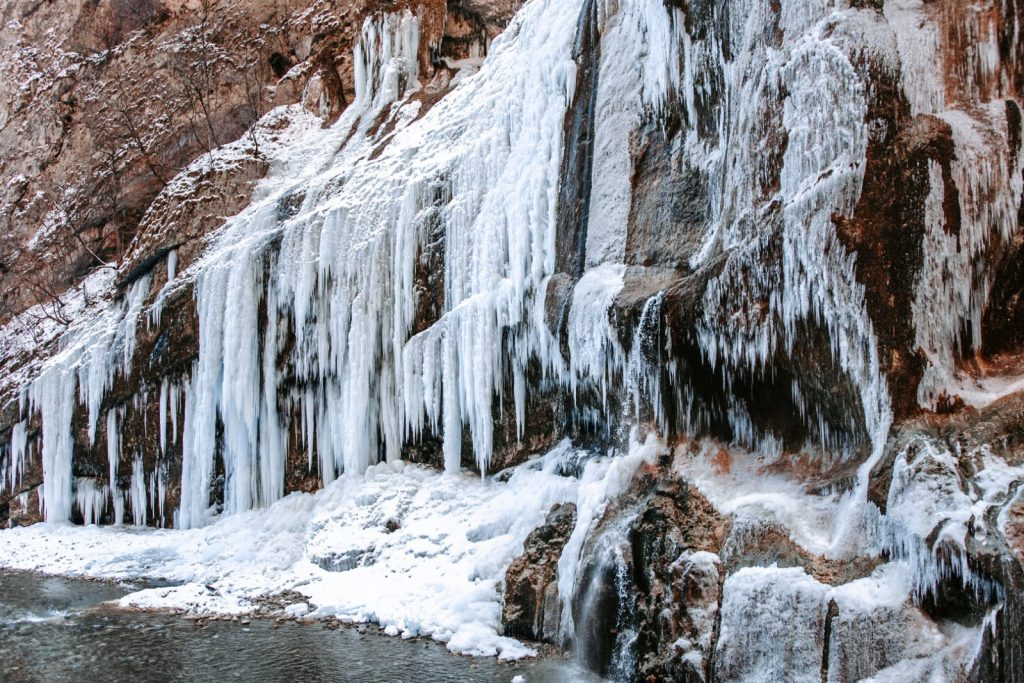 Чегемские водопады, Кабардино-Балкария, Замерзшие водопады, Авторский тур в Кабардино-Балкарию, тур на Кавказ