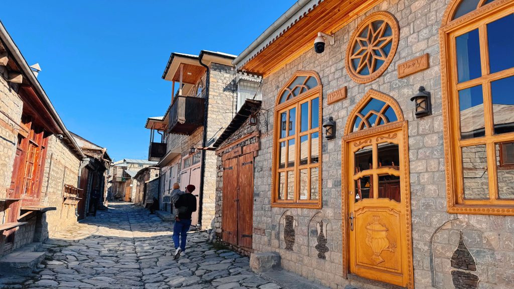 Авторский тур в Азербайджан "Страна огня"